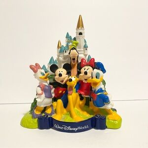 Disney World Piggy Bank Mickey Minnie Daisy Castle Vintage Plastic Classic Decor